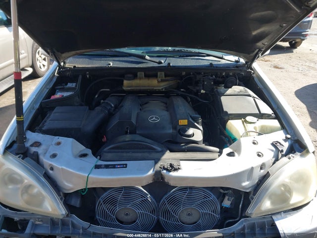 44626814 :رقم المزاد ، 4JGAB57E34A505460 vin ، 2004 Mercedes-benz Ml 350 4matic مزاد بيع