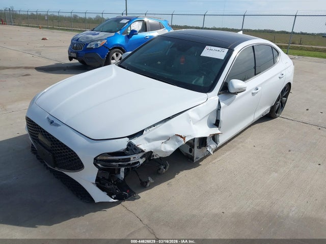 KMTG34TAOPU105997 Genesis G70 2.0t Awd