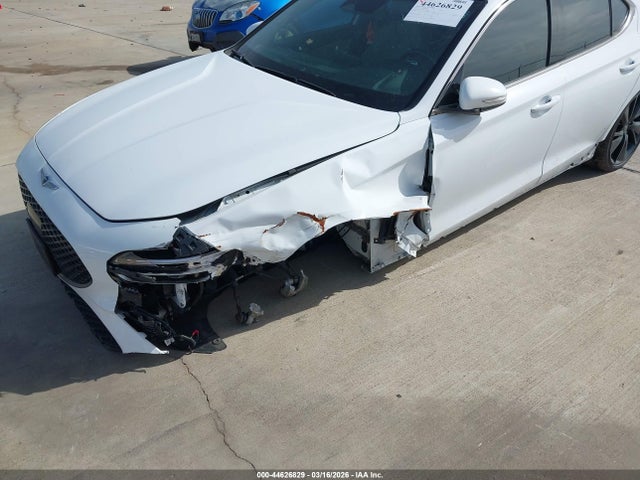 KMTG34TAOPU105997 Genesis G70 2.0t Awd