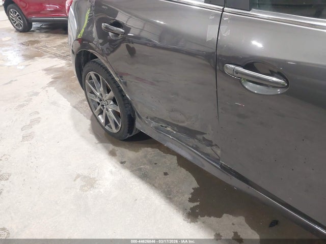 2018 Mazda Mazda3 Grand Touring მანქანა იყიდება აუქციონზე, vin: 3MZBN1M3XJM189613, აუქციონის ნომერი: 44626846