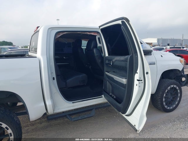 5TFGY5F12EX152218 Toyota Tundra Platinum 5.7l V8