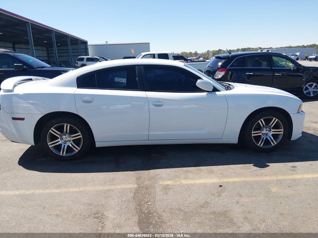44626883 :رقم المزاد ، 2C3CDXHG8DH701371 vin ، 2013 Dodge Charger Sxt مزاد بيع