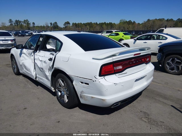 44626883 :رقم المزاد ، 2C3CDXHG8DH701371 vin ، 2013 Dodge Charger Sxt مزاد بيع