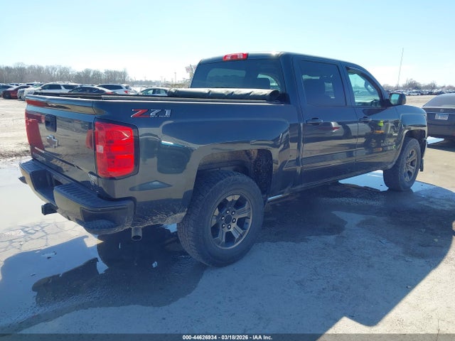 Auction sale of the 2018 Chevrolet Silverado 1500 2lt, vin: 3GCUKREC0JG502586, lot number: 44626934