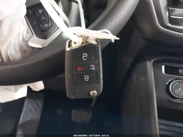 Продажа на аукционе авто 2022 Volkswagen Tiguan 2.0t S, vin: 3VV0B7AX2NM056719, номер лота: 44626965