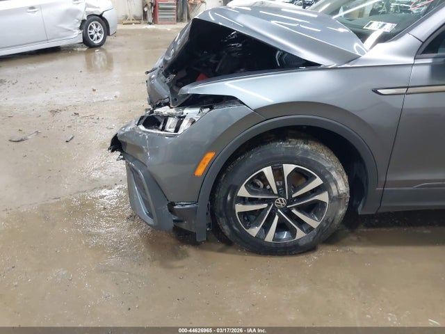 Продажа на аукционе авто 2022 Volkswagen Tiguan 2.0t S, vin: 3VV0B7AX2NM056719, номер лота: 44626965