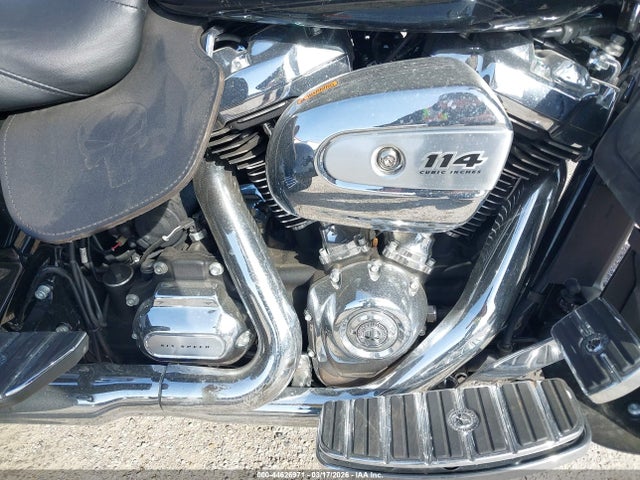 2020 HARLEY-DAVIDSON FLHTCUTG 1HD1MAF1XLB851079 Photo 7