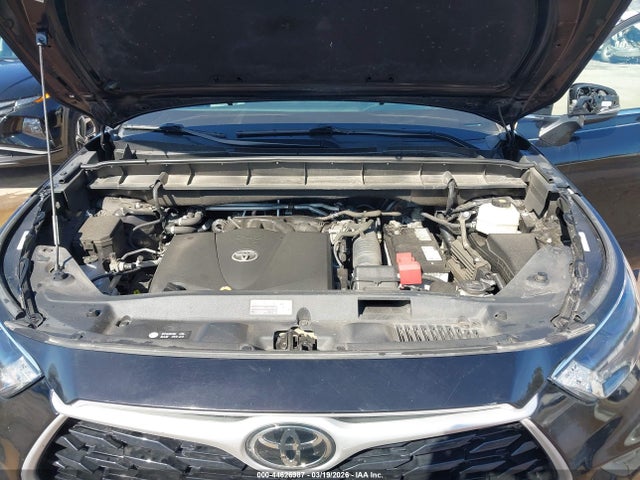 2022 TOYOTA HIGHLANDER 5TDCZRBH9NS204665 Photo 9