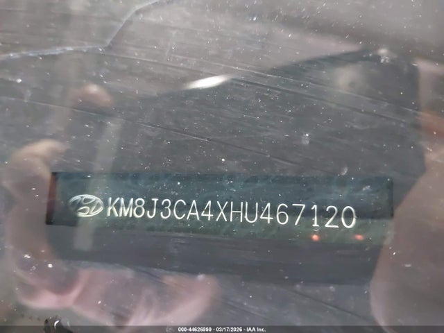 KM8J3CA4XHU467120 Hyundai TUCSON SE