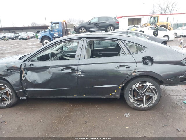 44627004 :رقم المزاد ، KMHL14JA8RA381852 vin ، 2024 Hyundai Sonata Sel مزاد بيع