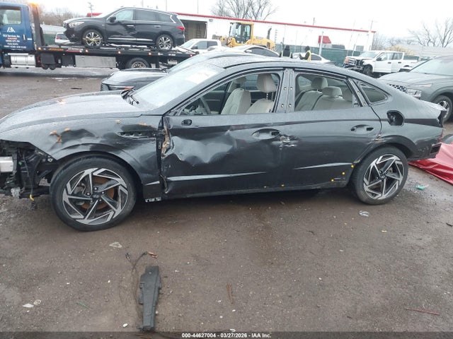 44627004 :رقم المزاد ، KMHL14JA8RA381852 vin ، 2024 Hyundai Sonata Sel مزاد بيع