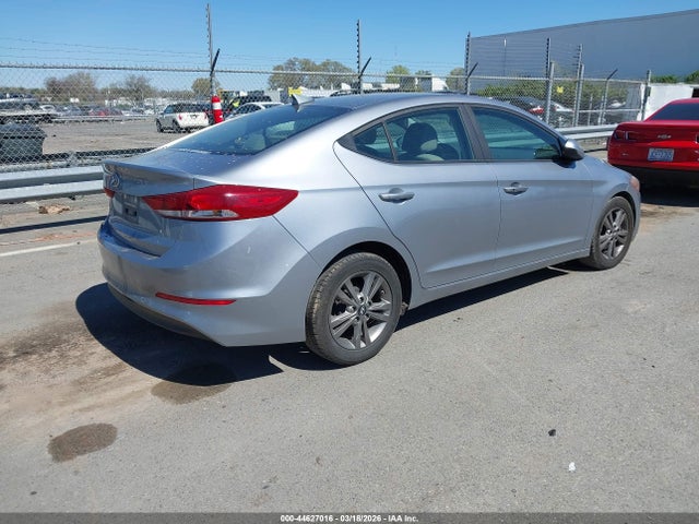 Aukcja sprzedaży 2017 Hyundai Elantra Se, vin: 5NPD84LFXHH035225, numer aukcji: 44627016