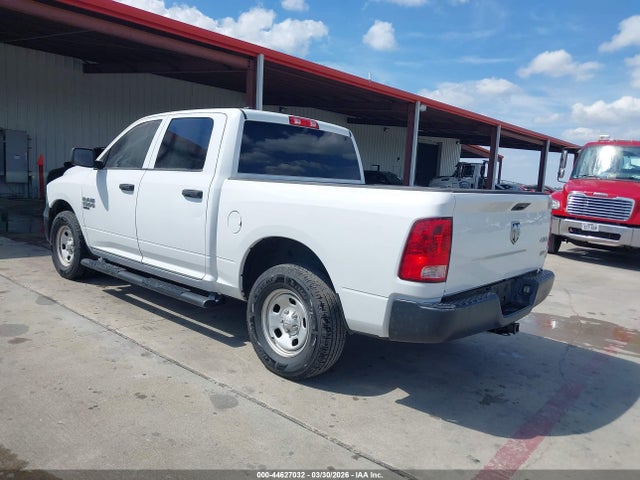 1C6RR7KG7KS681384 RAM 1500 Classic Tradesman 4x4 5&#039;7 Box