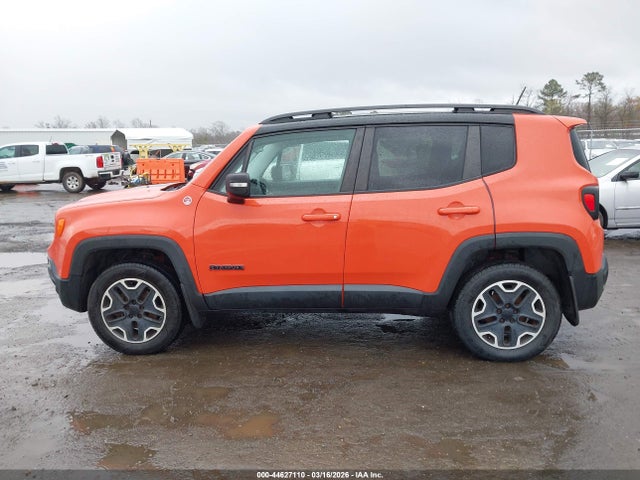 Jeep Renegade Trailhawk 2015 ZACCJBCT0FPB59132 Image 14