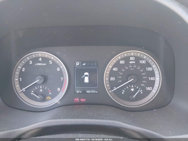 KM8J33A41HU329353 Hyundai TUCSON SE