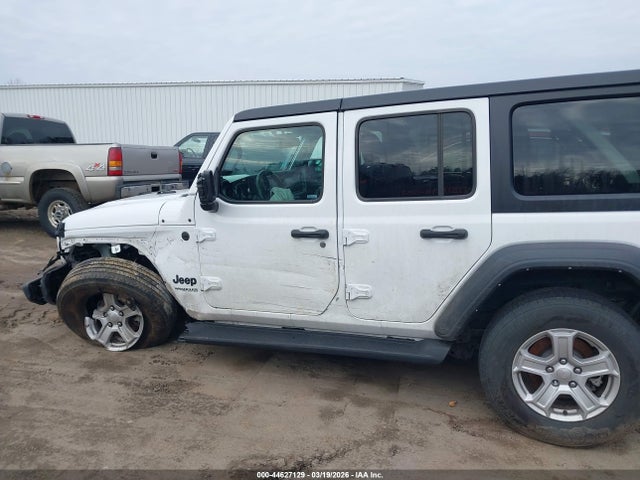1C4HJXDN7NW134748 Jeep Wrangler Unlimited Sport S 4x4