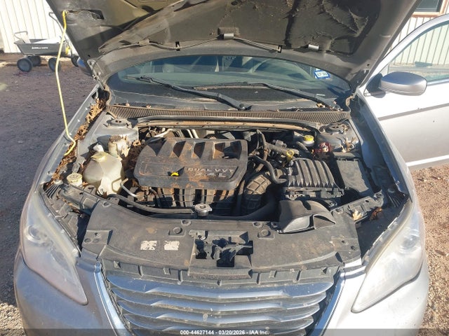 2014 CHRYSLER 200 1C3CCBAB5EN213802 Photo 9