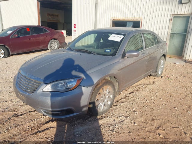 2014 CHRYSLER 200 1C3CCBAB5EN213802 Photo 1
