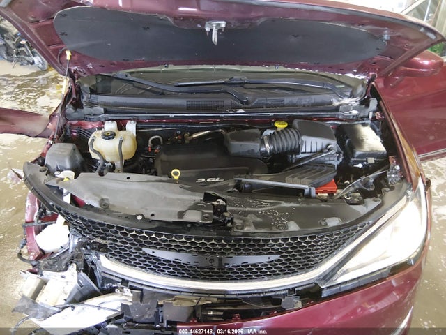 2C4RC1EGXJR323313 Chrysler Pacifica Touring L Plus