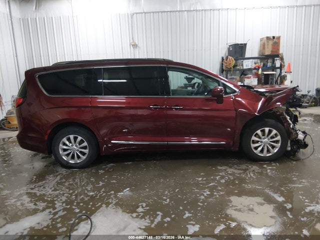 2C4RC1EGXJR323313 Chrysler Pacifica Touring L Plus