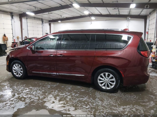 2C4RC1EGXJR323313 Chrysler Pacifica Touring L Plus