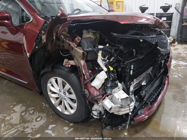2C4RC1EGXJR323313 Chrysler Pacifica Touring L Plus