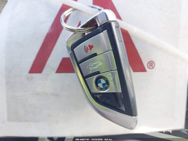 44627161 :رقم المزاد ، 5UXJU4C05LL227763 vin ، 2020 Bmw X5 M50i مزاد بيع