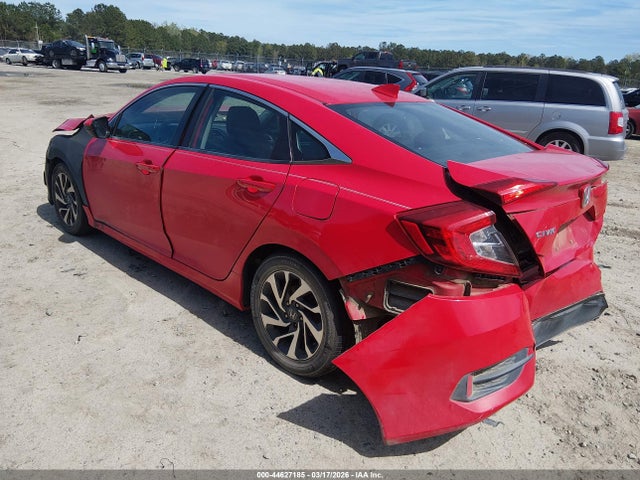 Honda CIVIC EX 2018 2HGFC2F72JH506722 Image 3