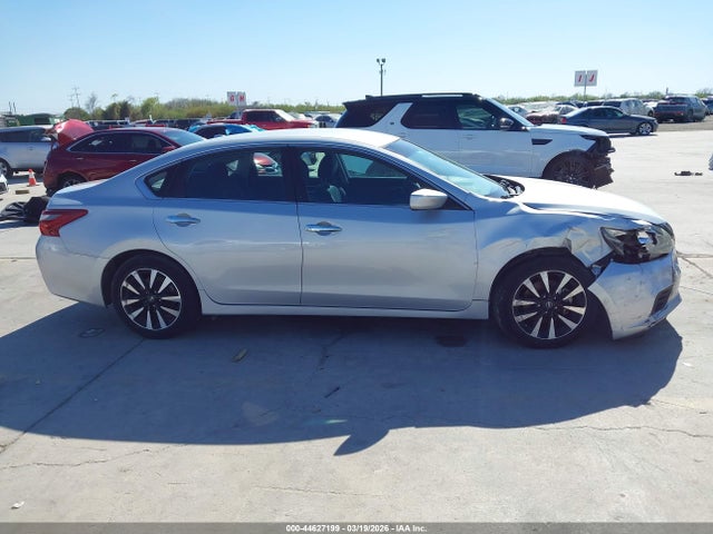 1N4AL3AP0JC111694 Nissan Altima 2.5 Sv