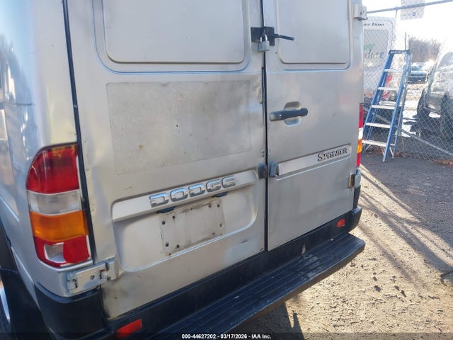 Продажа на аукционе авто 2004 Dodge Sprinter Van 3500 High Roof, vin: WD2PD444345631517, номер лота: 44627202