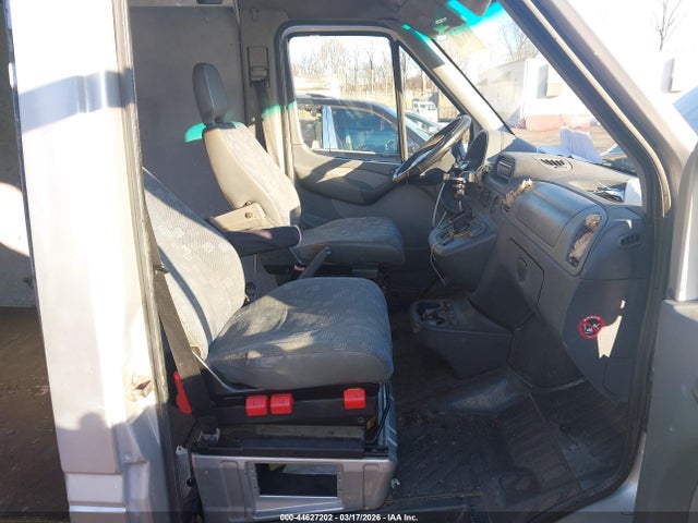 Продажа на аукционе авто 2004 Dodge Sprinter Van 3500 High Roof, vin: WD2PD444345631517, номер лота: 44627202