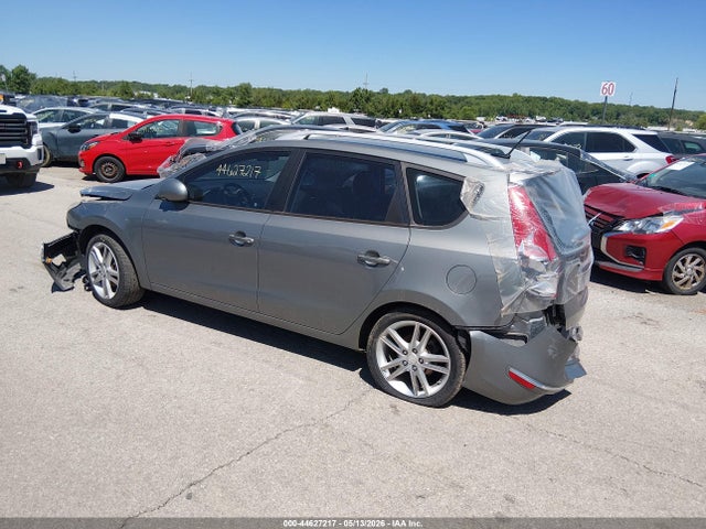 44627217 :رقم المزاد ، KMHDC8AE0BU089903 vin ، 2011 Hyundai Elantra Touring Se مزاد بيع