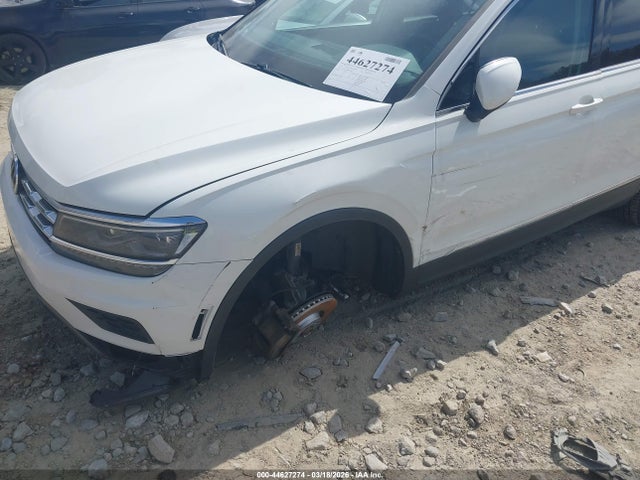 44627274 :رقم المزاد ، 3VV5B7AX9JM119833 vin ، 2018 Volkswagen Tiguan 2.0t Sel Premium مزاد بيع
