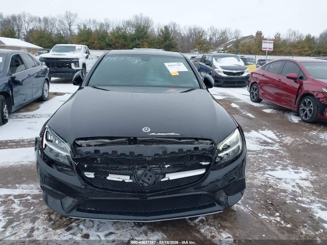 44627287 :رقم المزاد ، W1KWF8EB6MR648967 vin ، 2021 Mercedes-benz C 300 4matic مزاد بيع