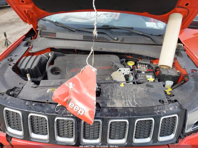 44627294 :رقم المزاد ، 3C4NJCAB4JT339398 vin ، 2018 Jeep Compass Sport Fwd مزاد بيع