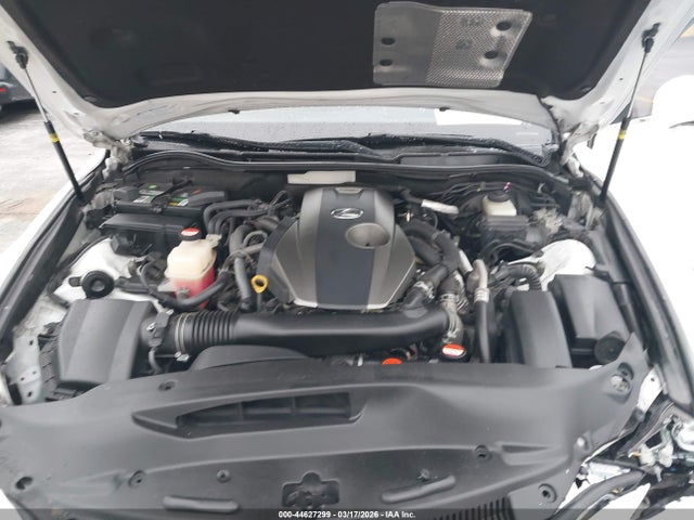 2016 LEXUS IS 200T JTHBA1D29G5025580 Photo 9