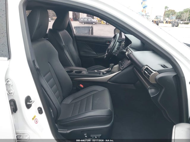 2016 LEXUS IS 200T JTHBA1D29G5025580 Photo 4