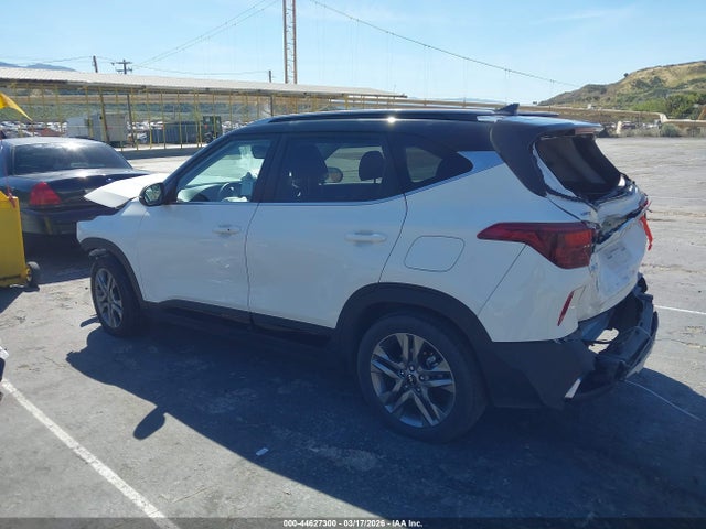 44627300 :رقم المزاد ، KNDEU2AAXP7418418 vin ، 2023 Kia Seltos S مزاد بيع