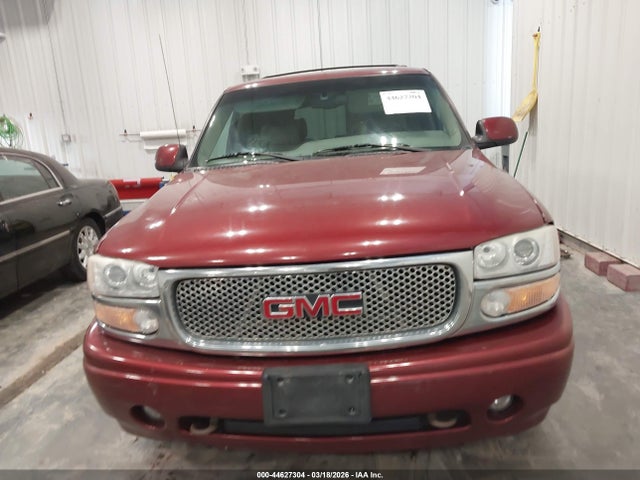 44627304 :رقم المزاد ، 1GKEK63U11J212276 vin ، 2001 Gmc Yukon Denali مزاد بيع