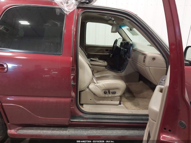 44627304 :رقم المزاد ، 1GKEK63U11J212276 vin ، 2001 Gmc Yukon Denali مزاد بيع