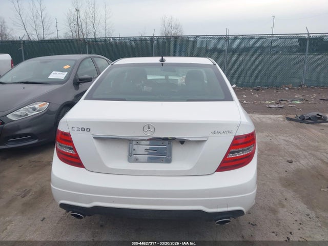 Aukcja sprzedaży 2013 Mercedes-benz C 300 Sport 4matic, vin: WDDGF8AB0DR253631, numer aukcji: 44627317