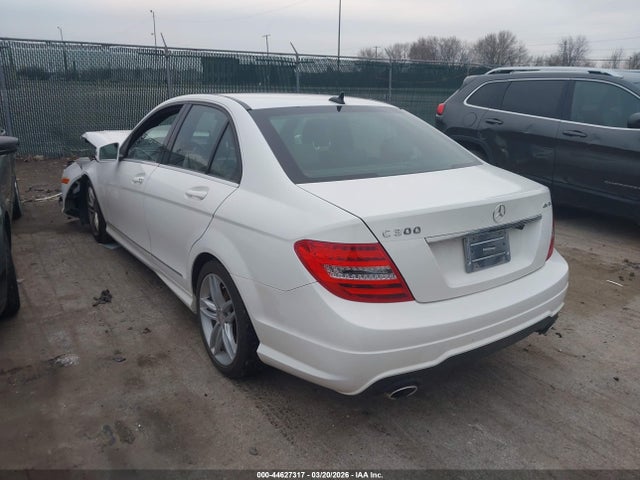 Aukcja sprzedaży 2013 Mercedes-benz C 300 Sport 4matic, vin: WDDGF8AB0DR253631, numer aukcji: 44627317