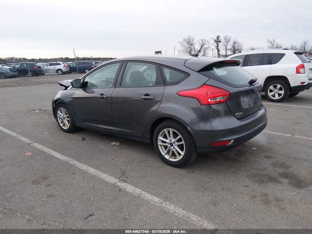 2018 FORD FOCUS 1FADP3K21JL226096 Photo 2