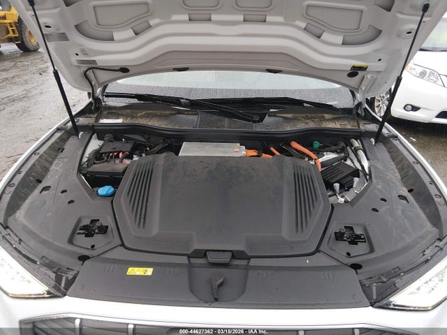 WA1VABGE0MB021774 Audi E-tron Prestige Quattro