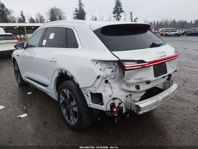 WA1VABGE0MB021774 Audi E-tron Prestige Quattro