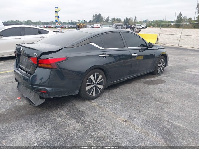 Продаж на аукціоні авто 2022 Nissan Altima Sv Fwd, vin: 1N4BL4DV7NN394836, номер лоту: 44627368