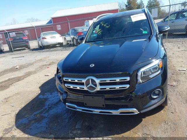 44627396 :رقم المزاد ، W1N4M4HB7NW208294 vin ، 2022 Mercedes-benz Glb 250 4matic مزاد بيع