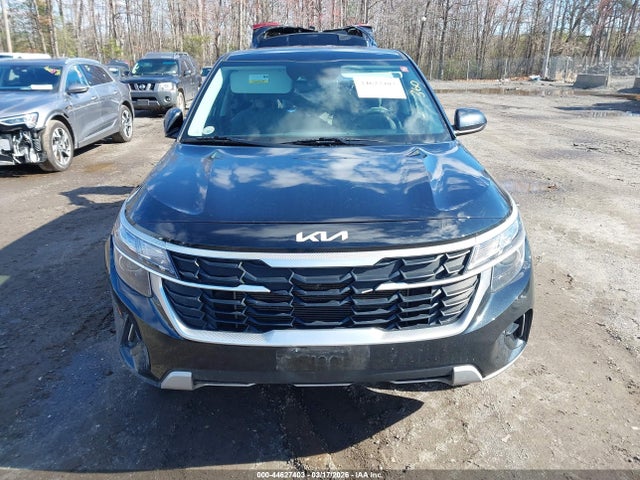Продаж на аукціоні авто 2024 Kia Seltos Lx, vin: KNDEPCAAXR7523637, номер лоту: 44627403