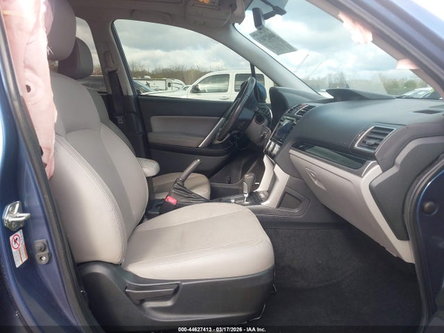 44627413 :رقم المزاد ، JF2SJALC5HH502731 vin ، 2017 Subaru Forester 2.5i Limited مزاد بيع