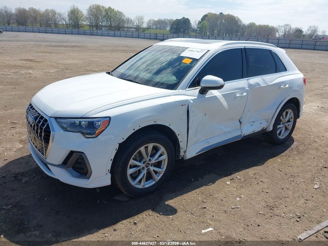 2022 Audi Q3 Premium 45 Tfsi S Line Quattro Tiptronic მანქანა იყიდება აუქციონზე, vin: WA1DECF31N1005189, აუქციონის ნომერი: 44627427
